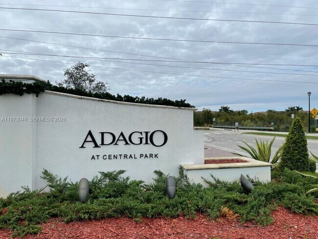 Photo - 10600 NW 88th St Unit 108