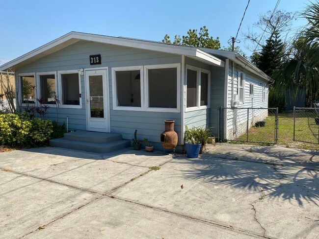 Photo - Wonderful 3 Bedroom/1 Bathroom in Orlando!!!!