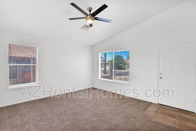 Photo - 987 E Santa Cruz Ln