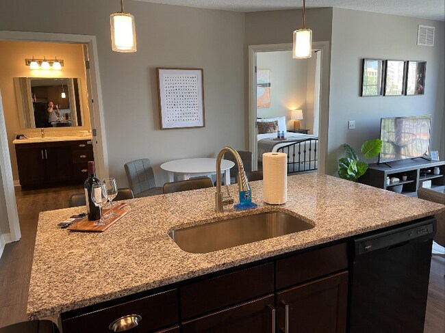 Photo - 431 W Rich St Unidad Apt. 505