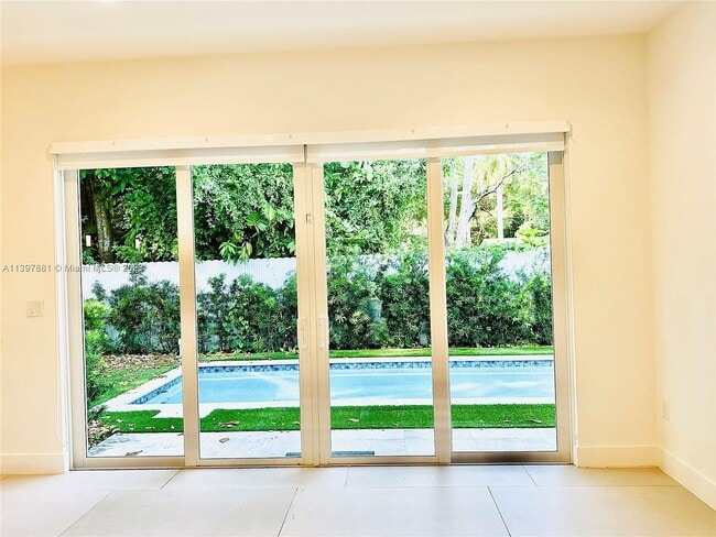 Photo - 3586 Franklin Ave