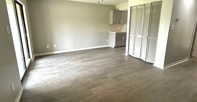 Photo - Willow Trace