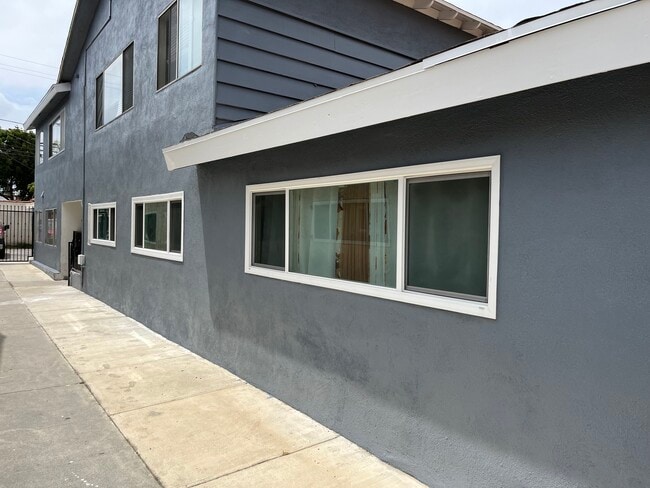 Building Photo - 2119 Earl Ave Unit Long Beach