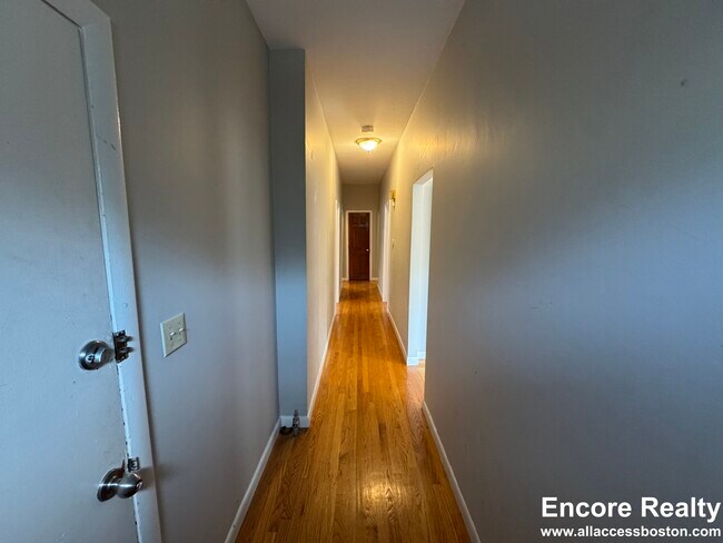 Photo - 23 Tufts St Unidad 2