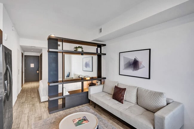 Photo - 398 NE 5th St Unidad SI ID1504079P