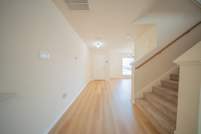 Photo - 1218 Post Oak Trail