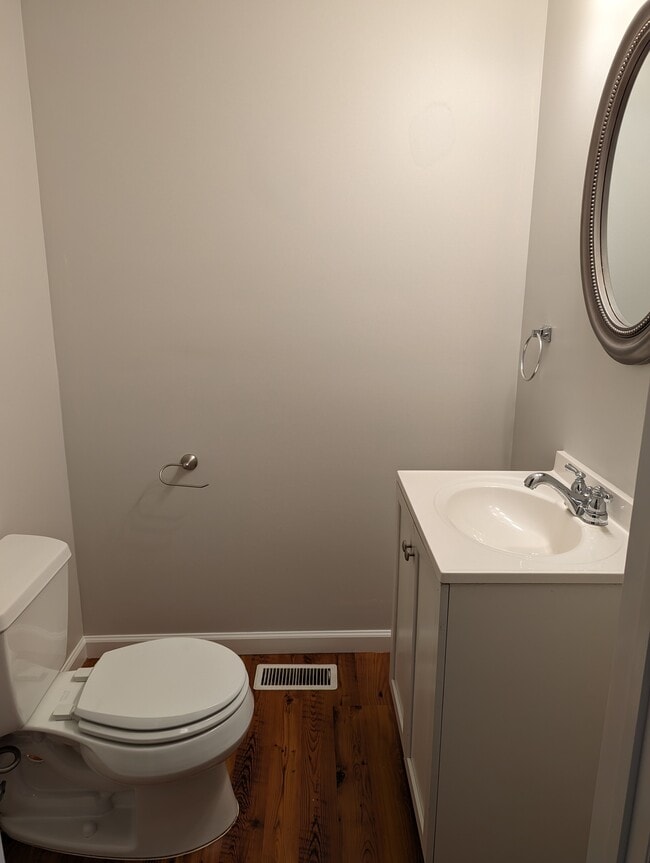Photo - 21 Wynnewood Ave