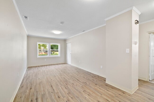 Living - 609 Salem St Unit A