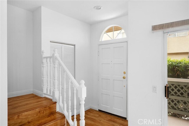 Photo - 8958 Burnet Ave