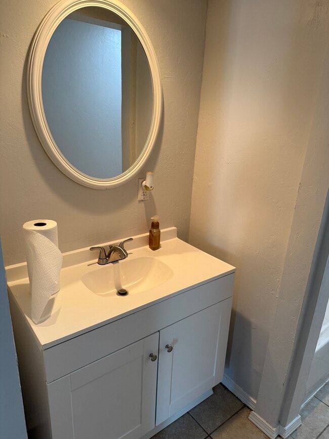 Photo - 818 N Peachtree St