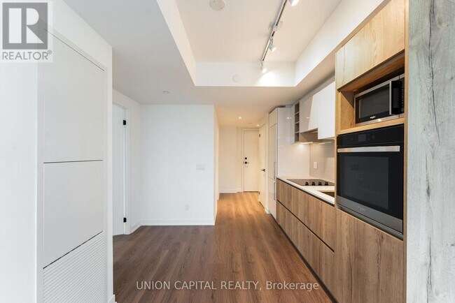 Photo - 319 Jarvis St Unit 3702