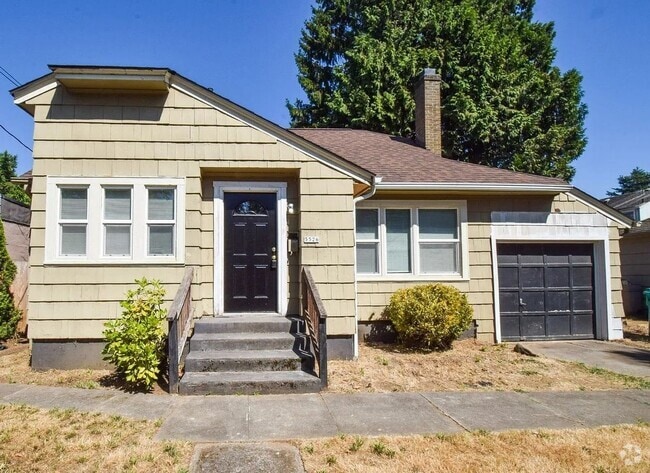 Building Photo - Spacious 4-Bedroom Home in Arbor Lodge – P...