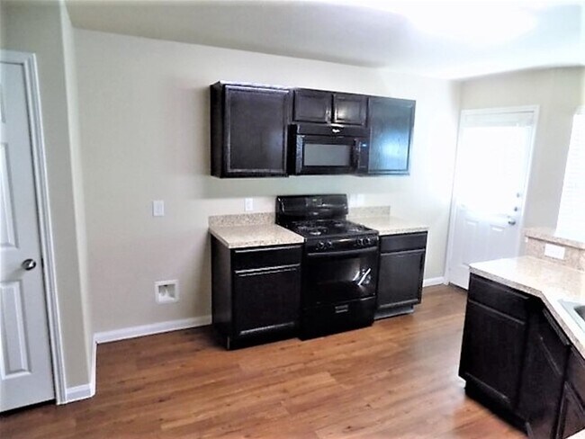 Photo - 911 Redcrest Springs Ct