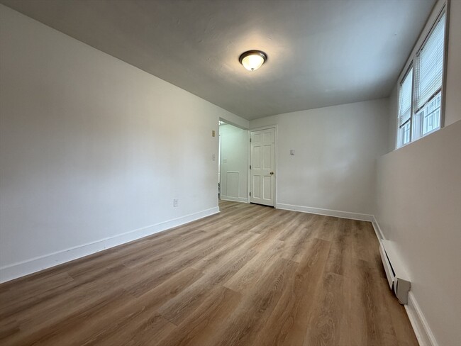 Photo - 15 Park Ave Unit 13