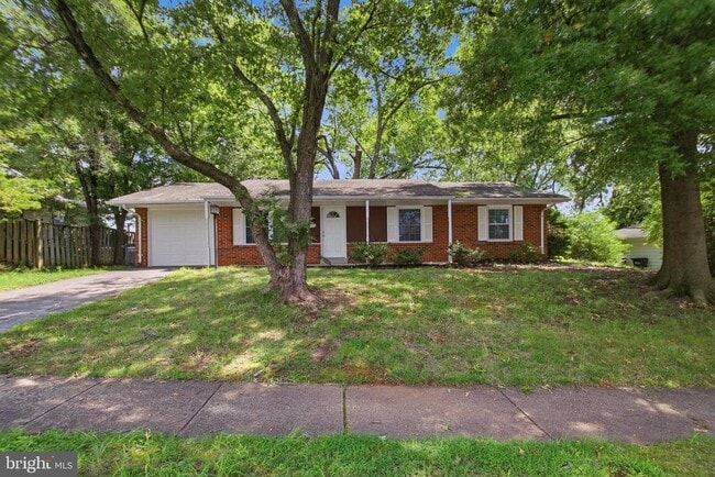 Photo - 1402 N Amelia St