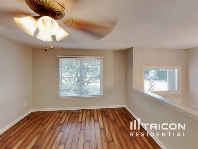 Photo - 1753 Independence Dr