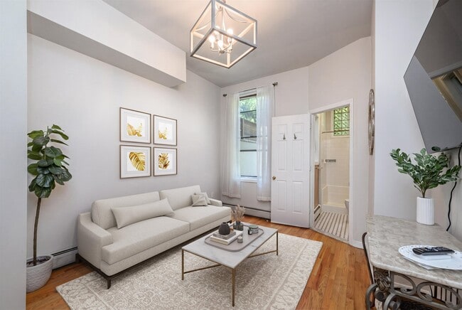 Photo - 1013 Park Ave Unit 1L