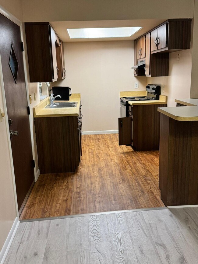 Photo - 4460 NE 25th Ave