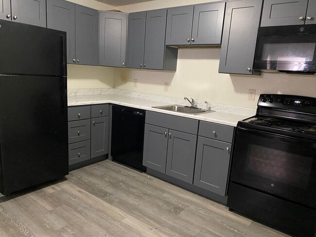 Photo - Residences at Riverside