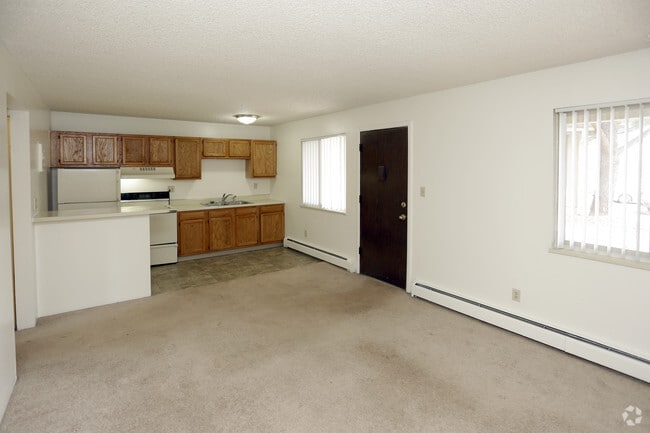 1BR, 1BA - 528 SF