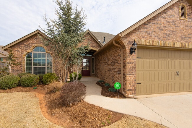 Photo - 2124 New Brook Dr
