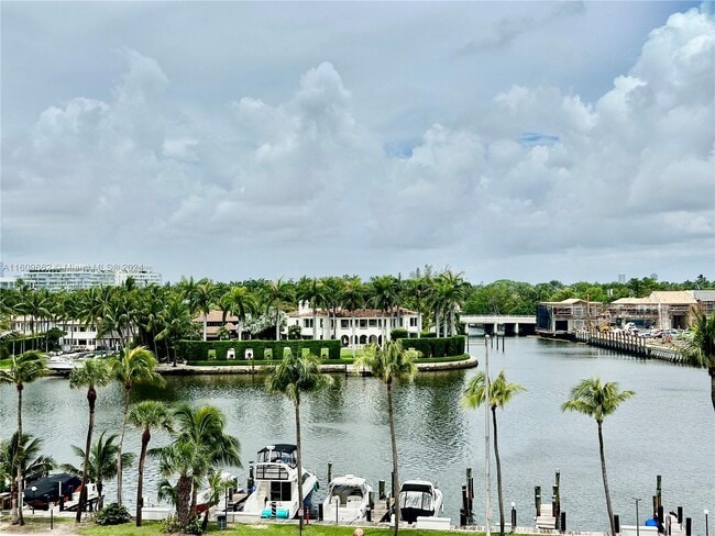 Photo - 5005 Collins Ave Unit 605