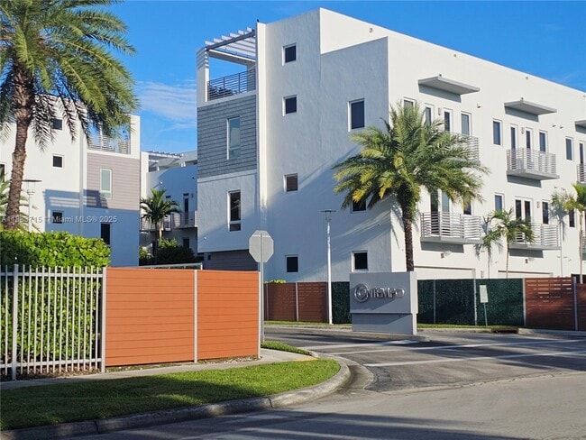 Photo - 9177 NW 33rd St