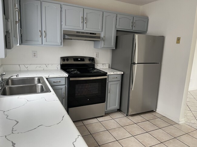 Photo - 201 James Asbury Dr NW