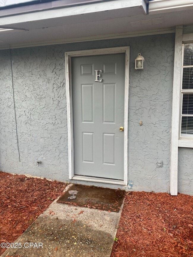 Photo - 6707-6722 FL-22 Unit E