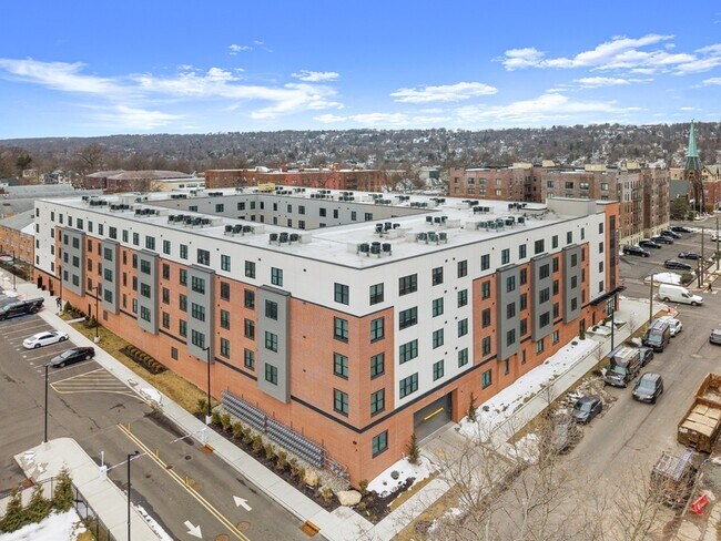 Photo - 416 Highland Ave