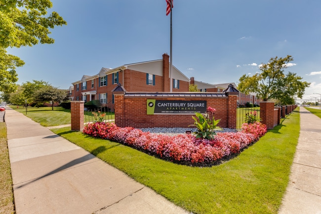 Photo - Canterbury Square
