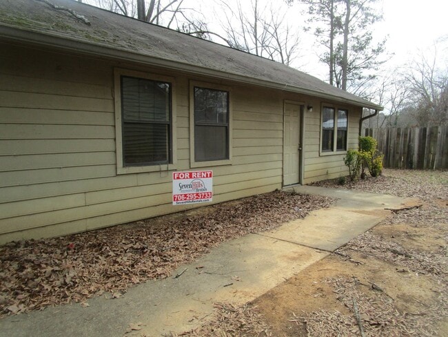 Building Photo - 216 Maryland Dr Unit 216 Maryland Drive, Apt. B