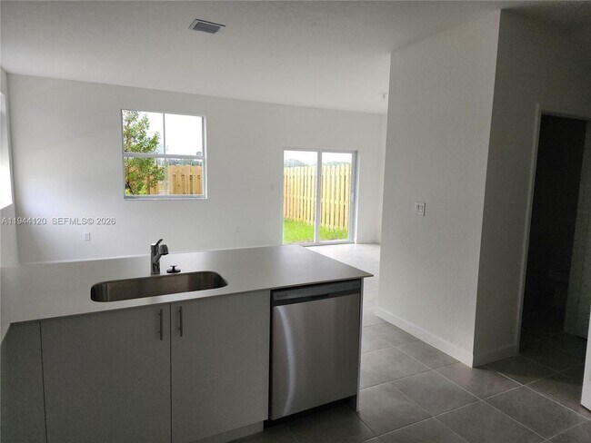 Photo - 2750 SE 24th Terrace