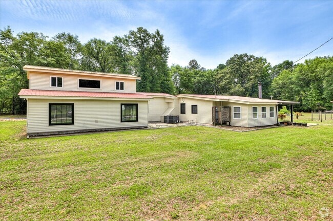 Building Photo - 1348 Cassels St Rental