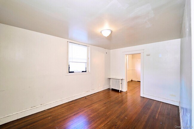 Photo - 10 Railroad Ave Unit 4