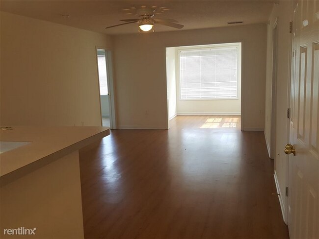 Photo - 2011 Wolfmill Dr