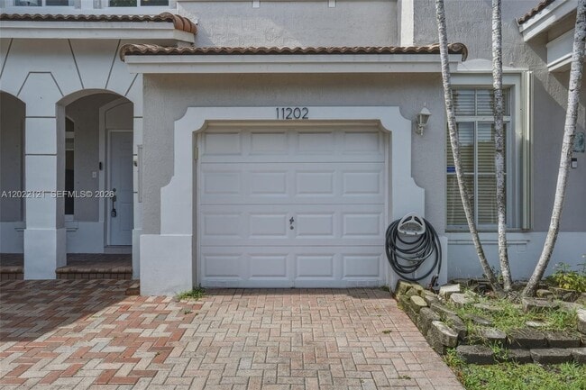 Photo - 11202 NW 56th St