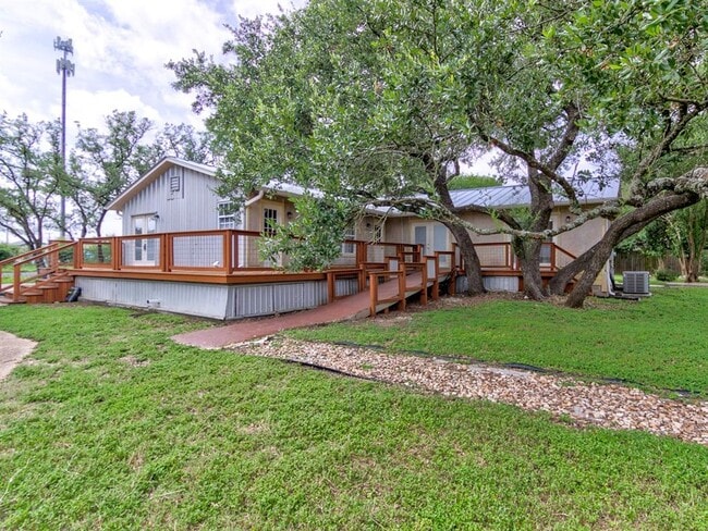 Photo - 1600 San Juan Dr