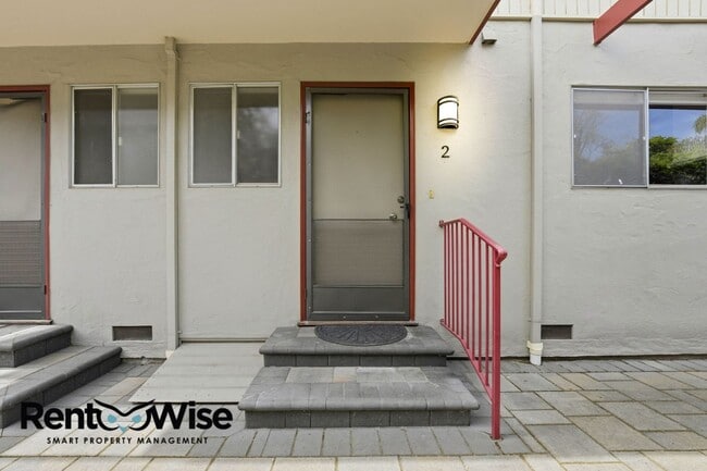 Photo - 569 Addison Ave Unit #2