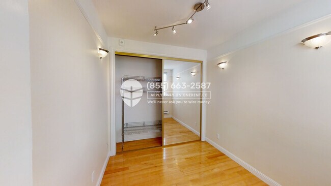 Photo - 624 Shrader St Unit 9