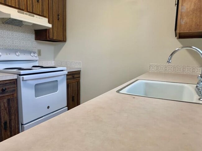 Photo - Great 3 Bedroom 1 Bathroom in Loveland!