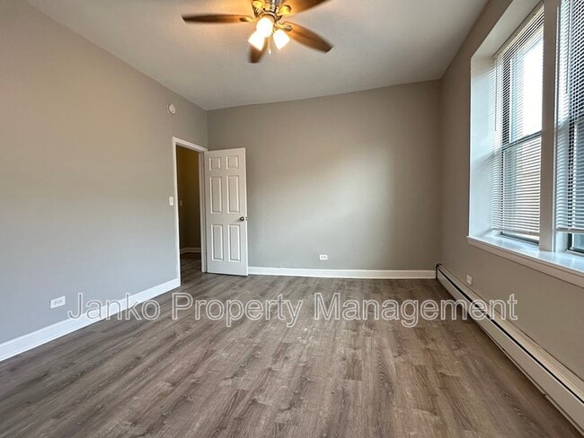 Photo - 5657 W Washington Blvd