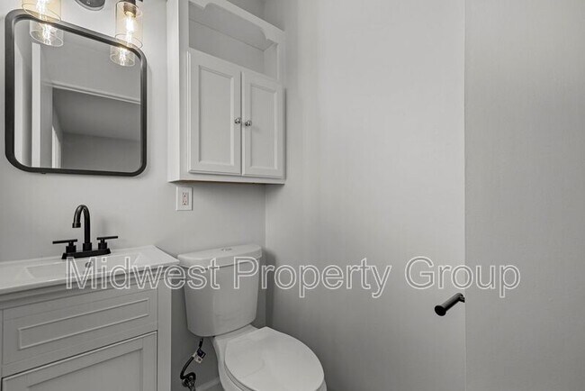 Photo - 925 Gonzaga Ln