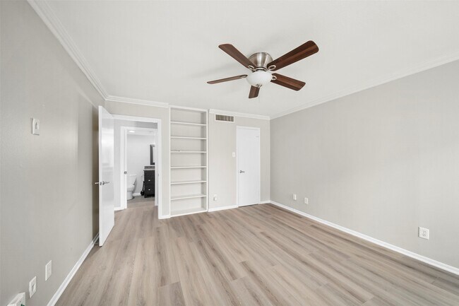 Photo - 1601 S Shepherd Dr Unit 20