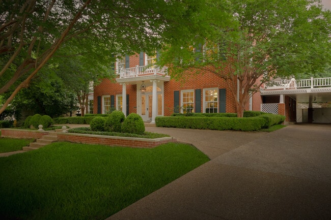 Photo - 3001 Hillview Rd