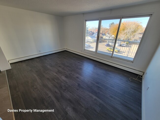 Photo - 8604 Gateway Blvd NW