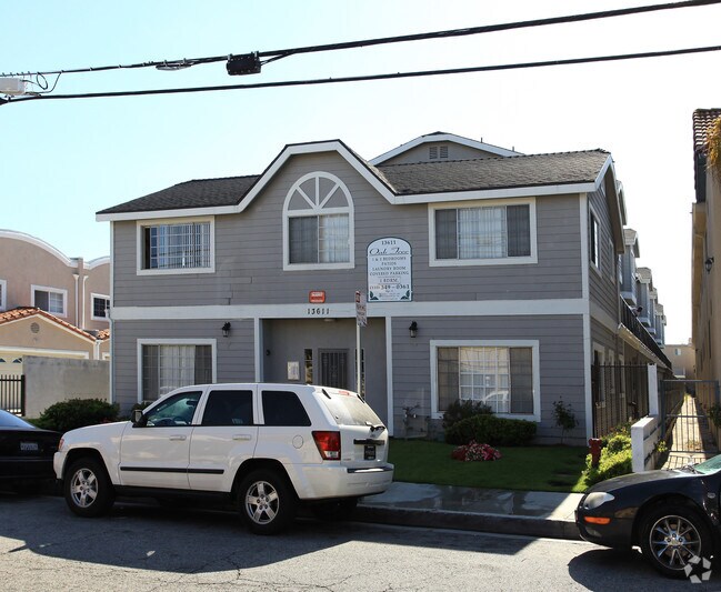 13611 Kornblum Ave.
