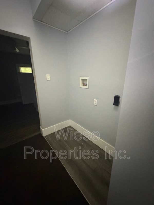 Photo - 1720 Clay St