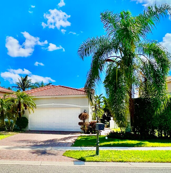 Photo - 240 Isle Verde Way