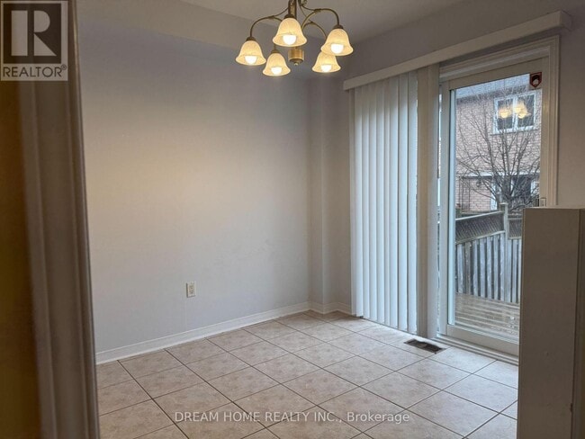 Photo - 222 Coleridge Dr